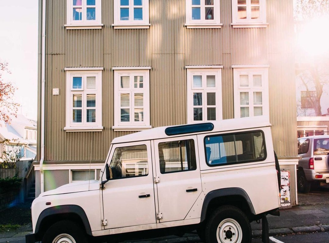 Thursday: The Value of Gratitude and Contentment